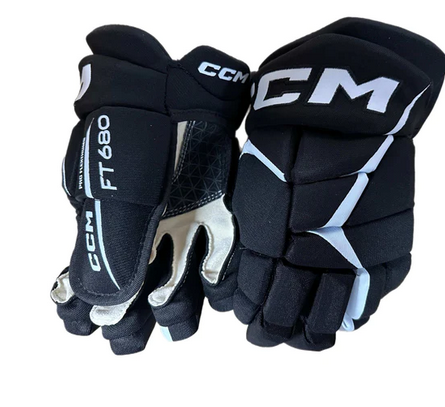CCM Jetspeed FT680 Gloves