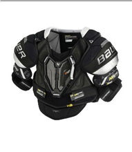 Load image into Gallery viewer, Bauer M5 Pro Shoulder Pads