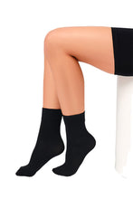 Load image into Gallery viewer, Mondor Skate Socks