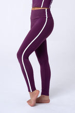 Load image into Gallery viewer, Intermezzo Training Wear 5553 + 6641 Set in Plum