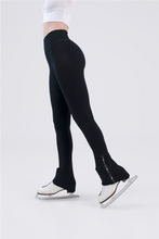 Load image into Gallery viewer, Intermezzo 5570 Black Legging with Zip Design