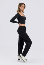 Load image into Gallery viewer, Intermezzo 5572 Black Unisex Zip Competition Pant