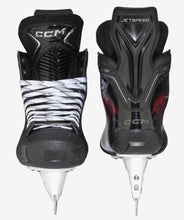 Load image into Gallery viewer, CCM Jetspeed FT880 Skates