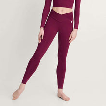 Load image into Gallery viewer, Intermezzo 5565 Garnet/Burgandy Skating Pants/Leggings