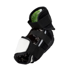 Load image into Gallery viewer, Winnwell AMP700 Elbow Pads
