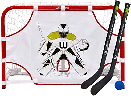 Winnwell 31'' Quicknet set with mini sticks and target